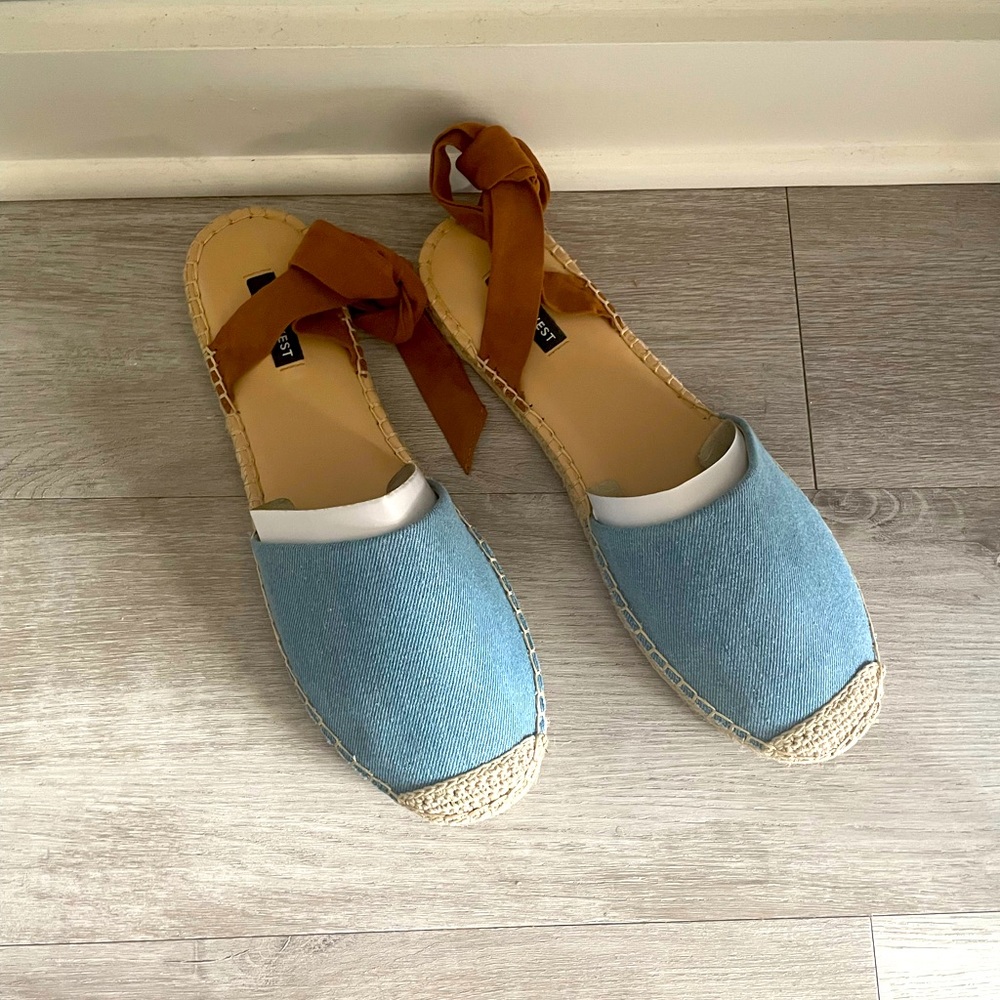 Nine West More 2 Espradille Mule
